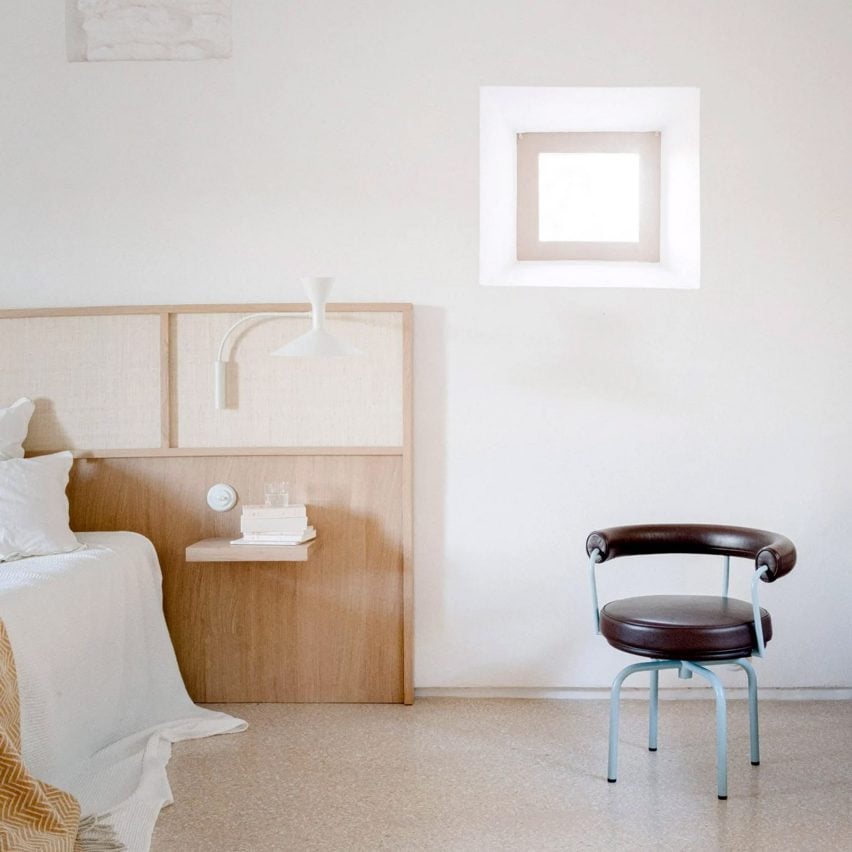 Seven minimalist bedrooms where wood adds visual interest