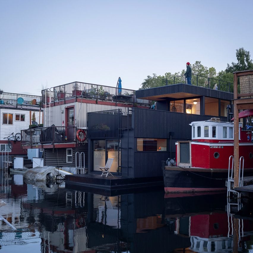 go'c houseboat