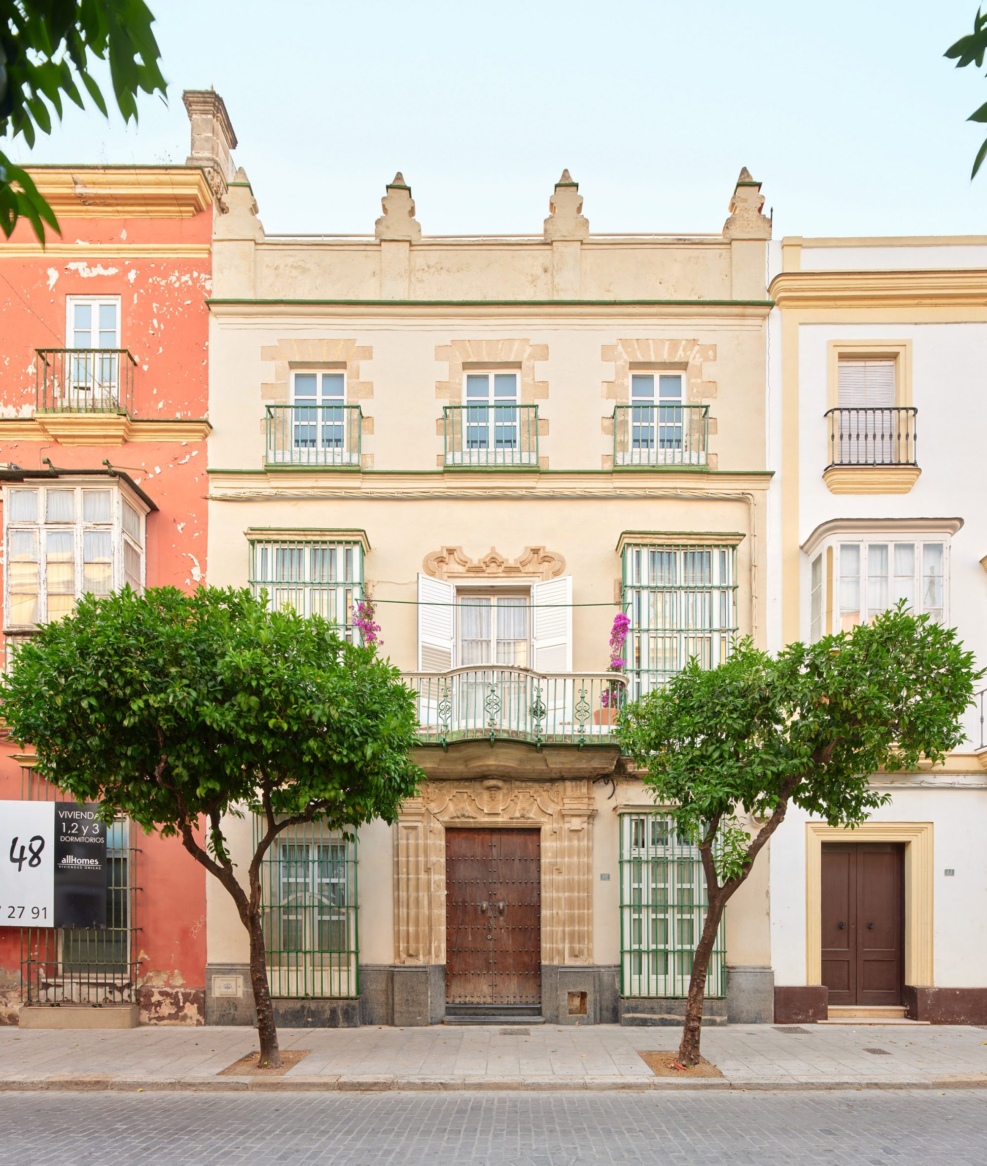 Casa Puerto by Lucas y Hernández-Gil