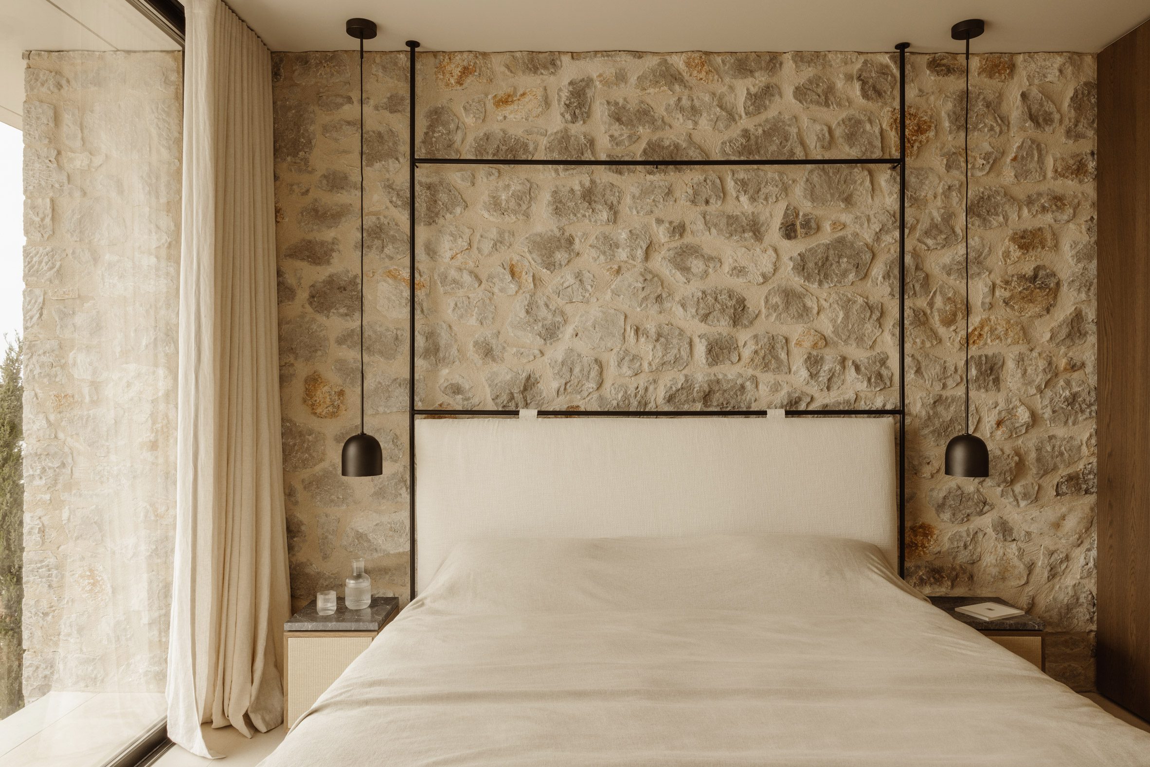 Bedroom at Southwand House by K-Studio