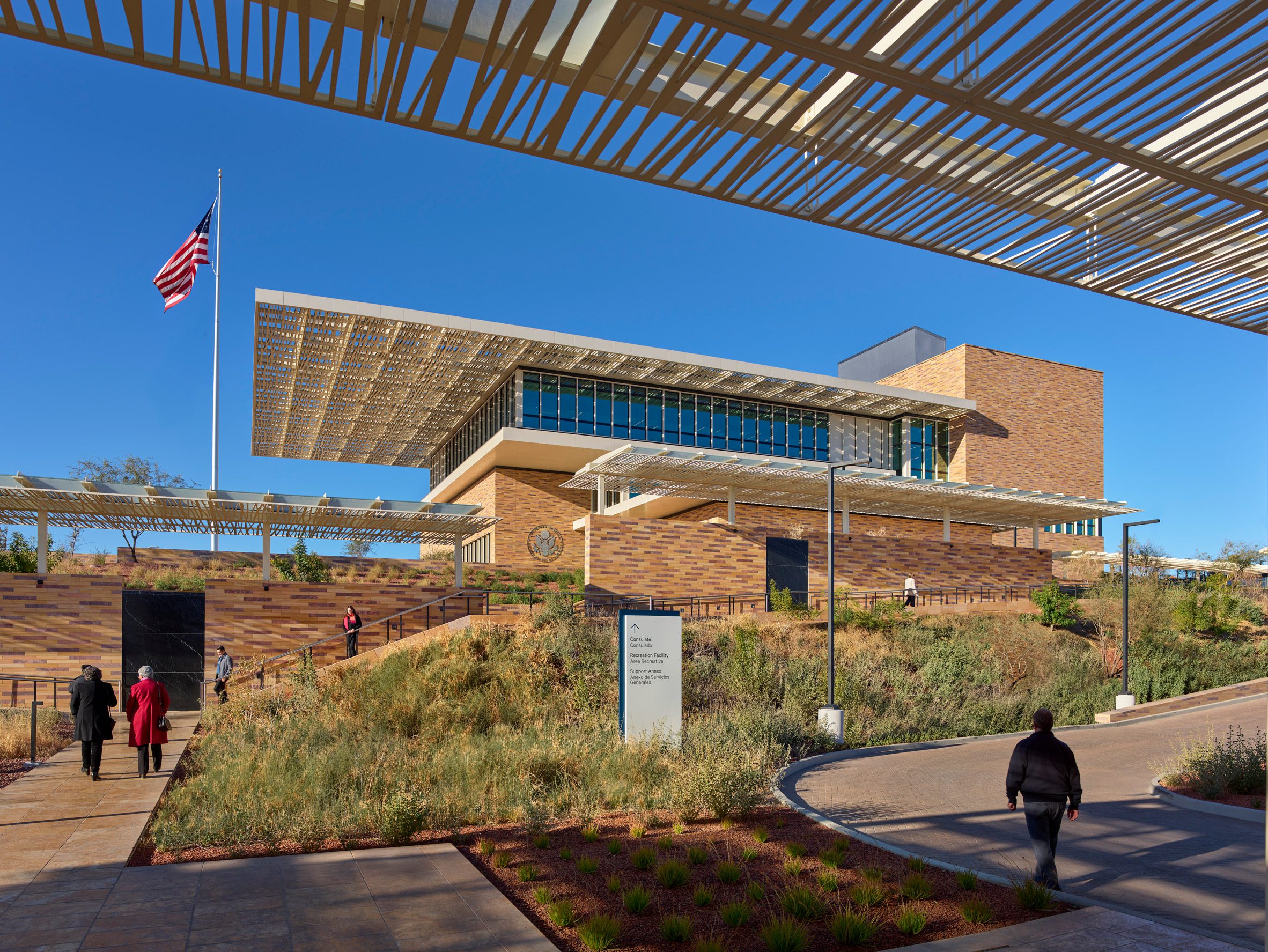 Consulate building by Ennead Architects