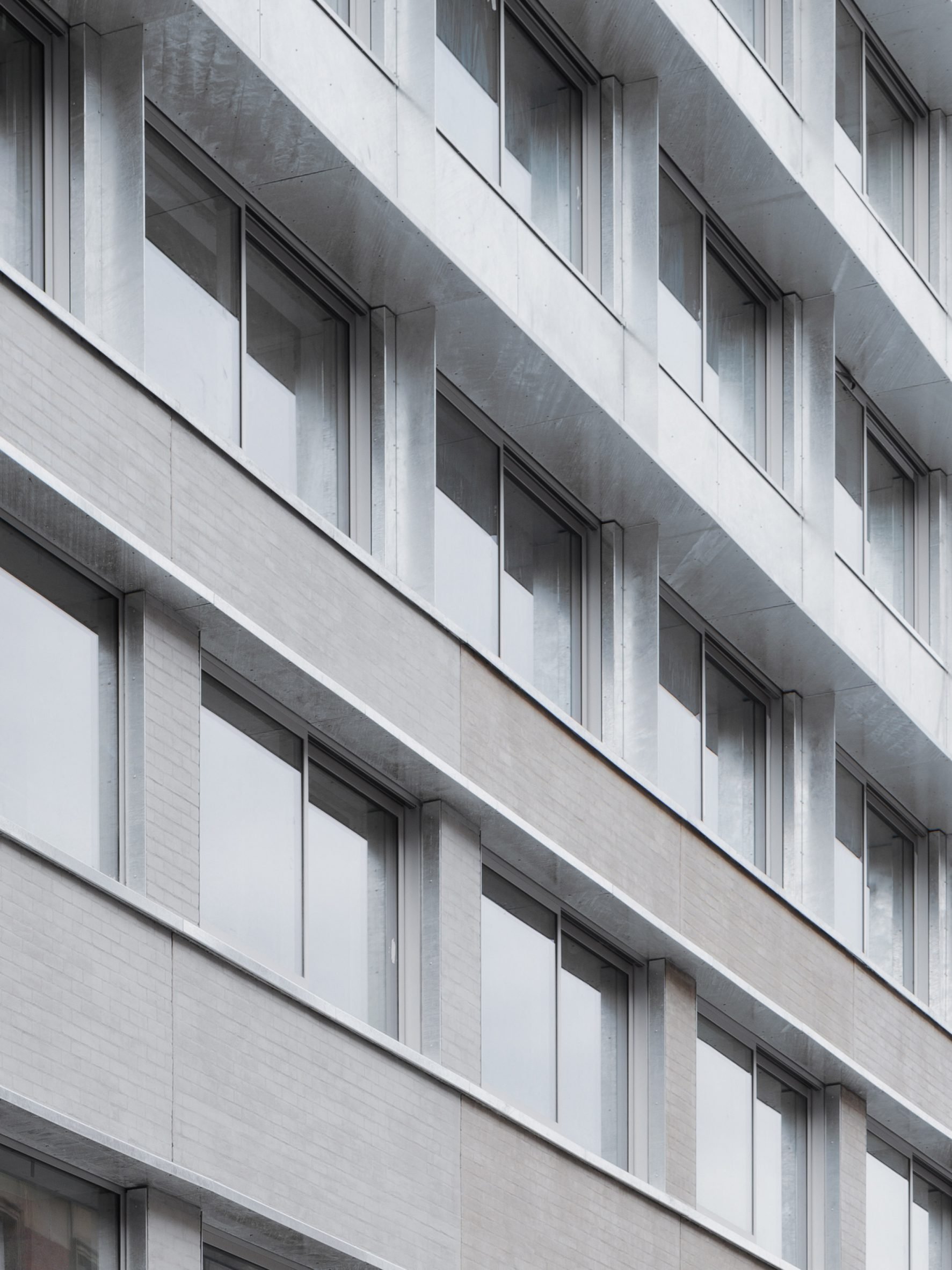 469 Bethnal Green Road by Carmody Groarke