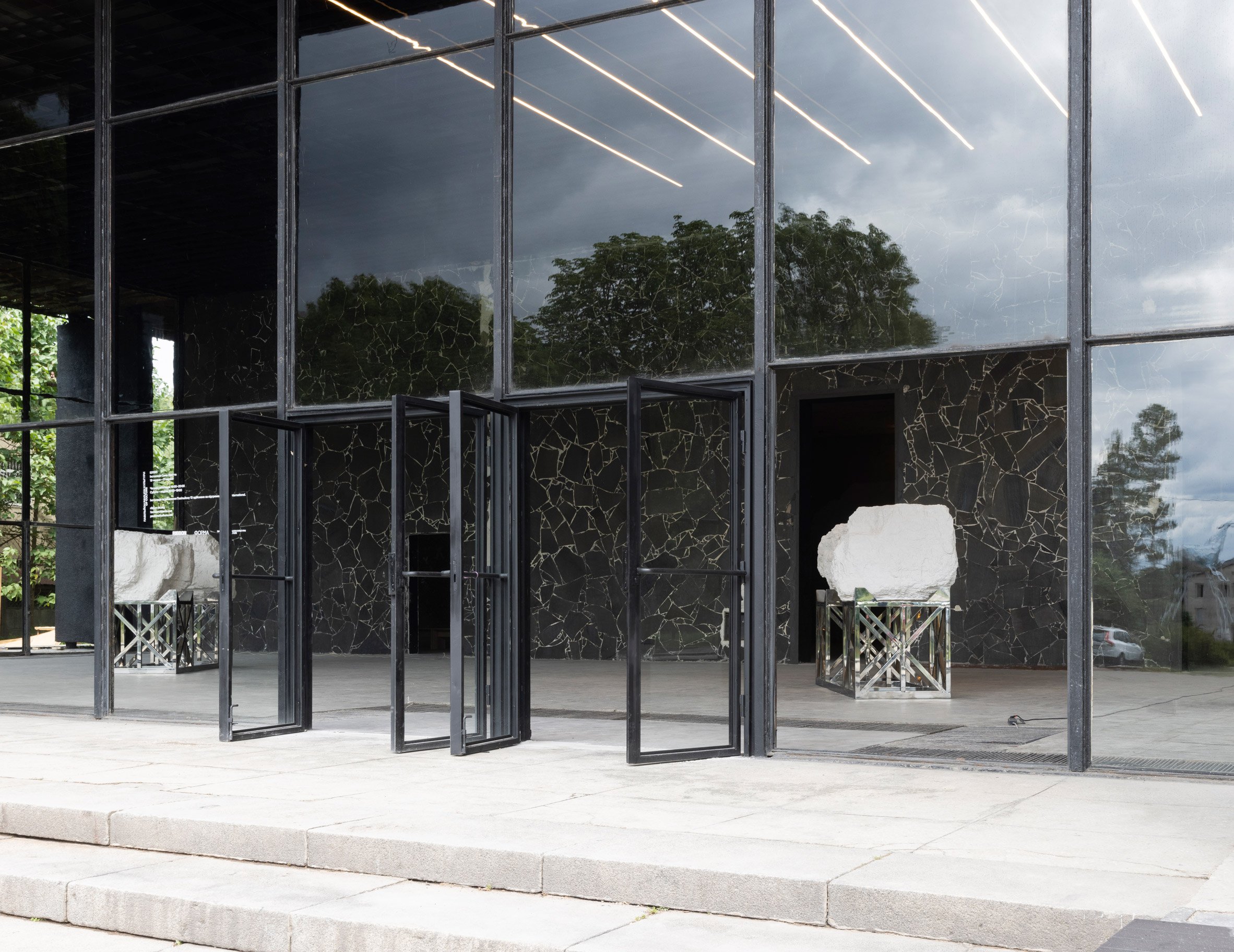Entrance to exhibition space by Forma