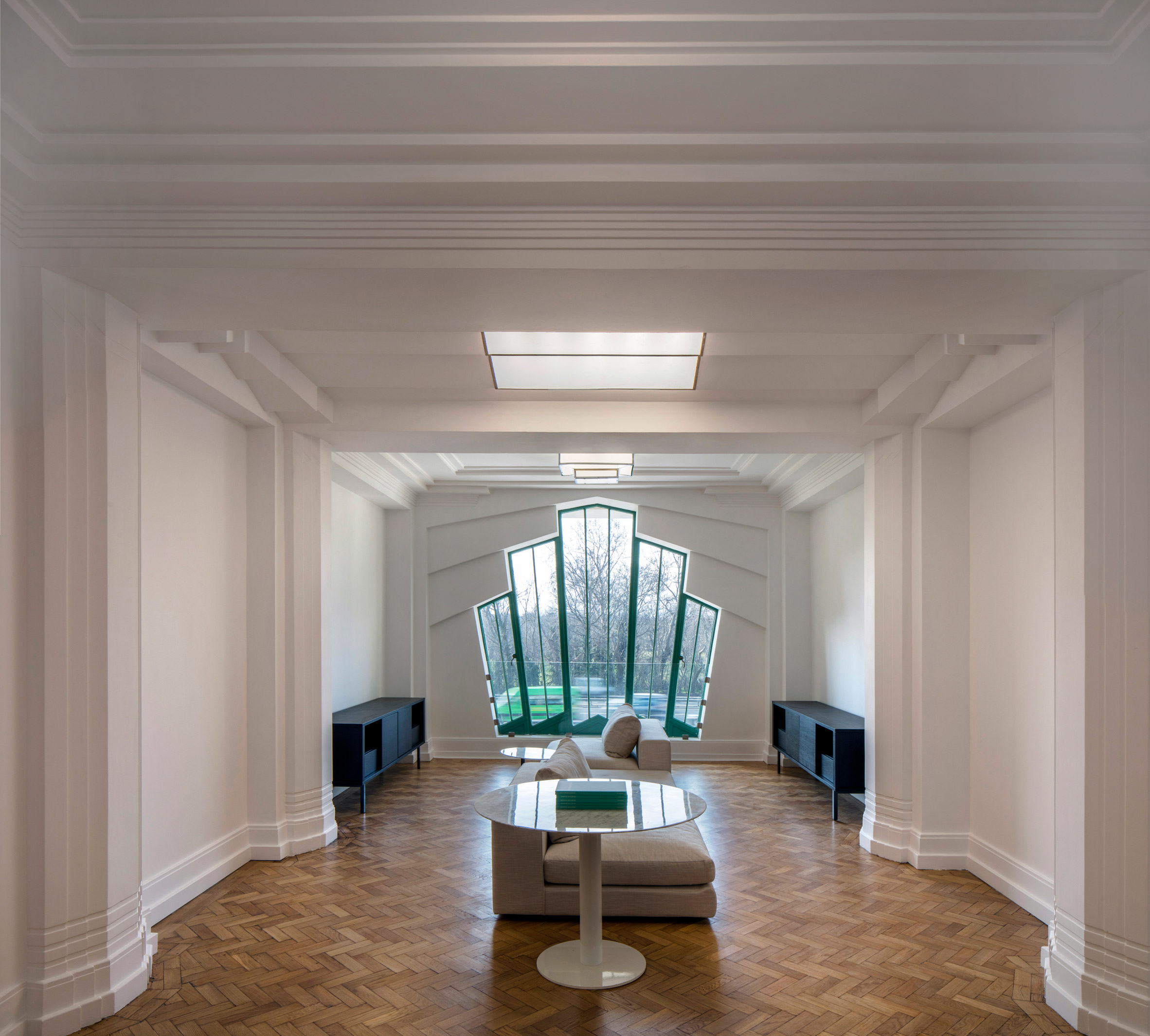 Hoover Building by Interrobang