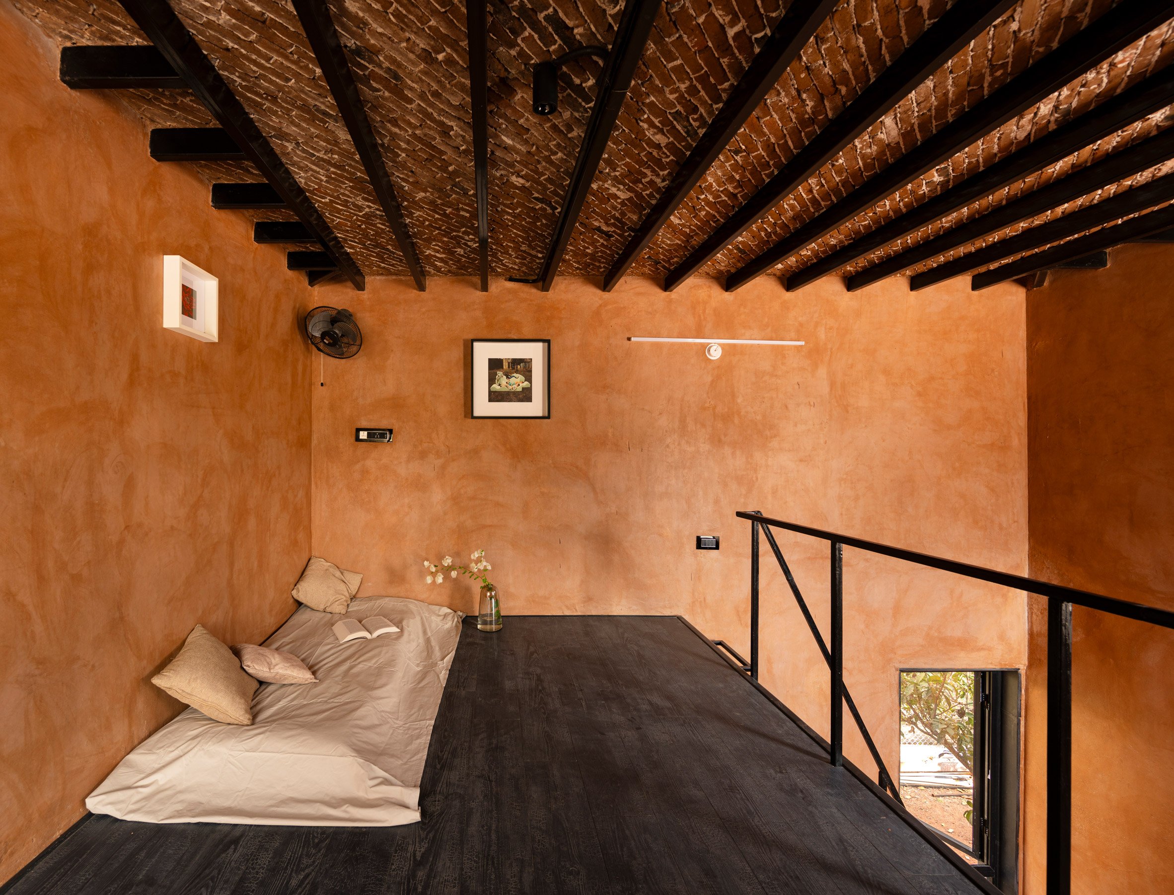 Mezzanine sleeping area