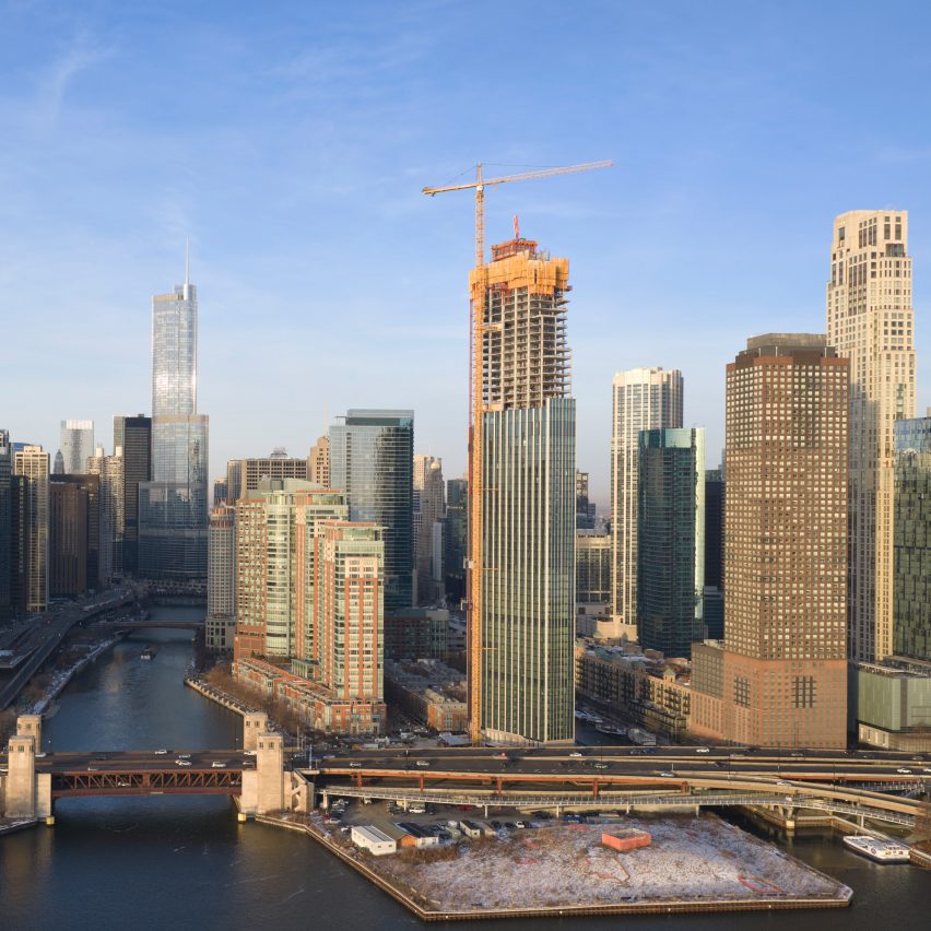 Images show construction of SOM skyscraper on infamous Spire site in Chicago