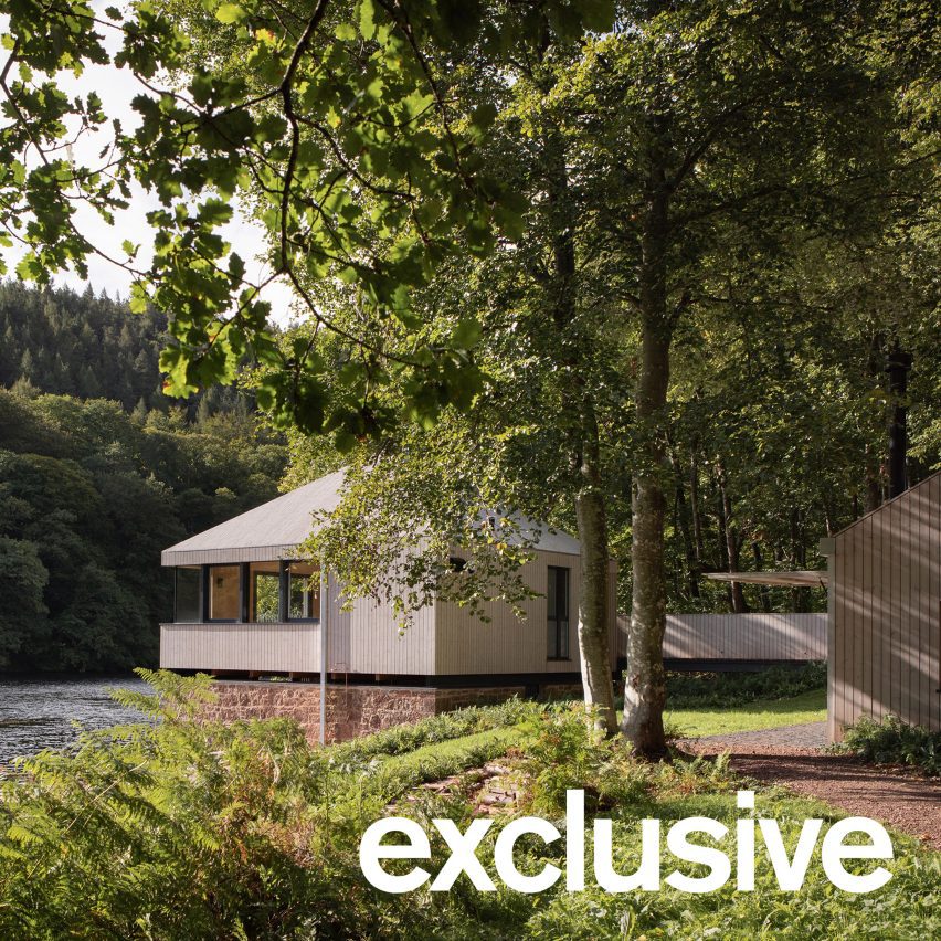 WT Architecture carries out “purposefully simple” revamp of Scottish boathouse