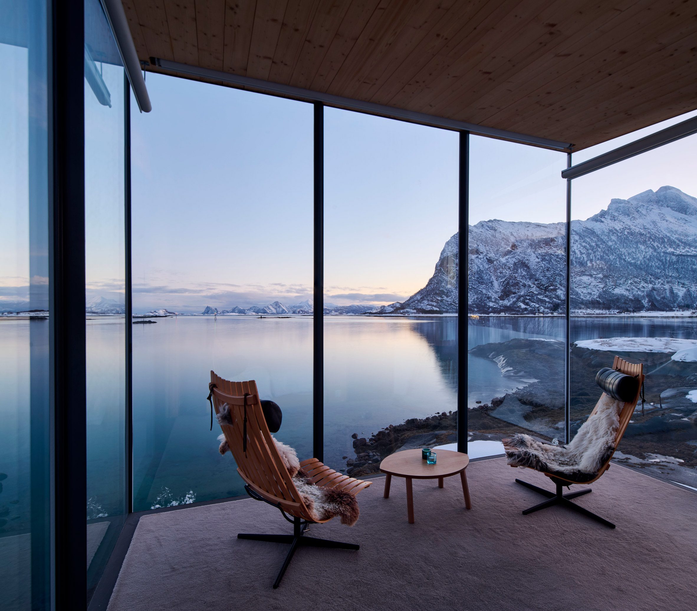  Snorre Stinessen, Manshausen Sea Cabins in Norway