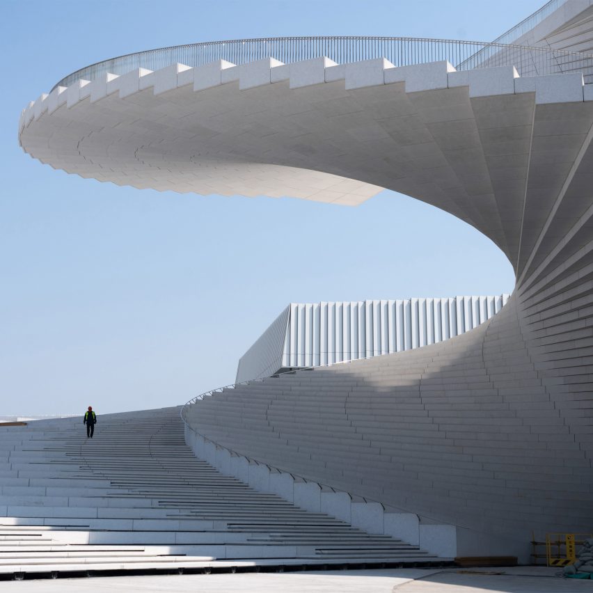 Ten examples of oddly satisfying architecture