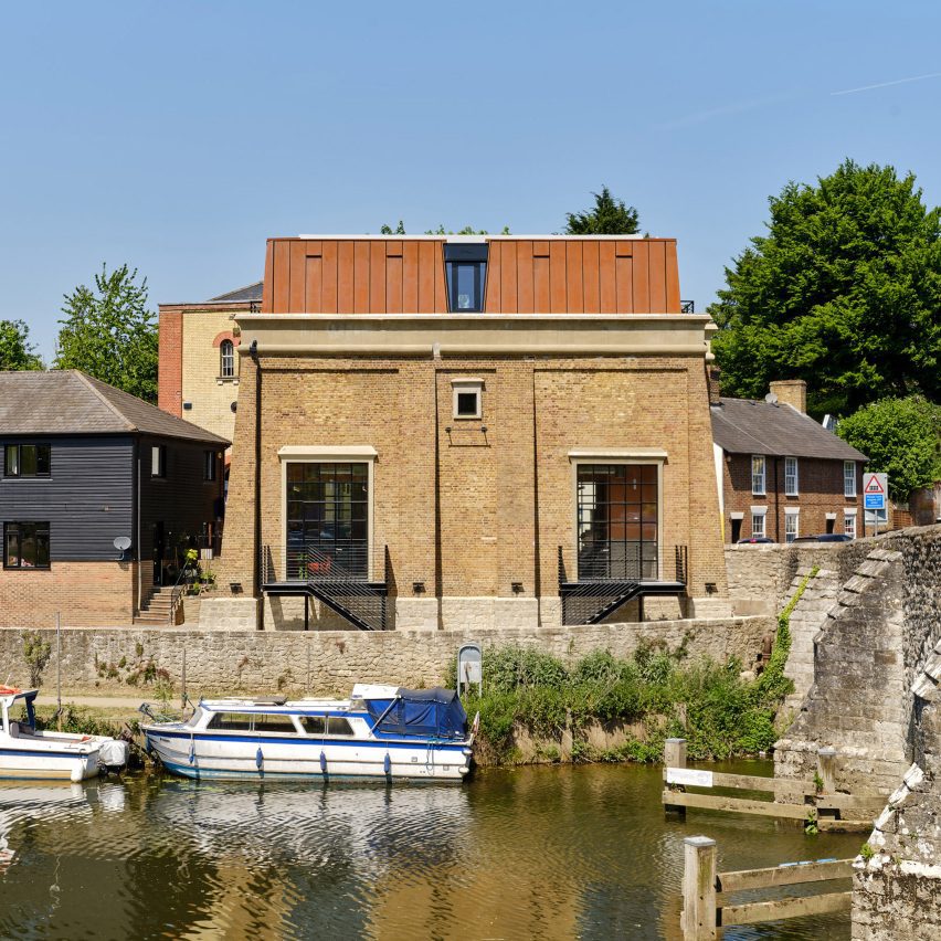 Felix Lewis Architects transforms Egyptian-style boiler house in Kent into workspace