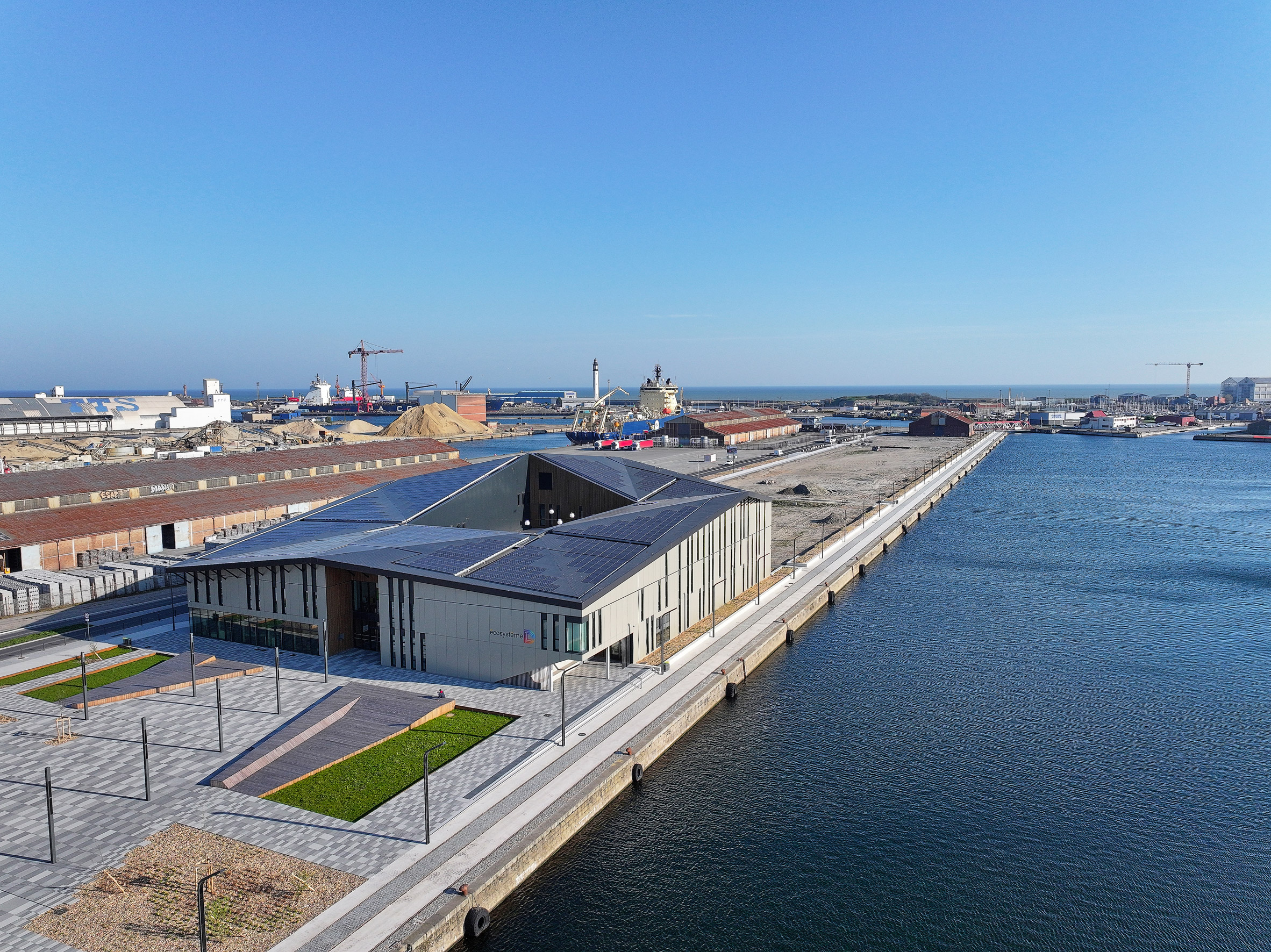 Energy hub in Dunkirk by Snøhetta and Santer Vanhoof