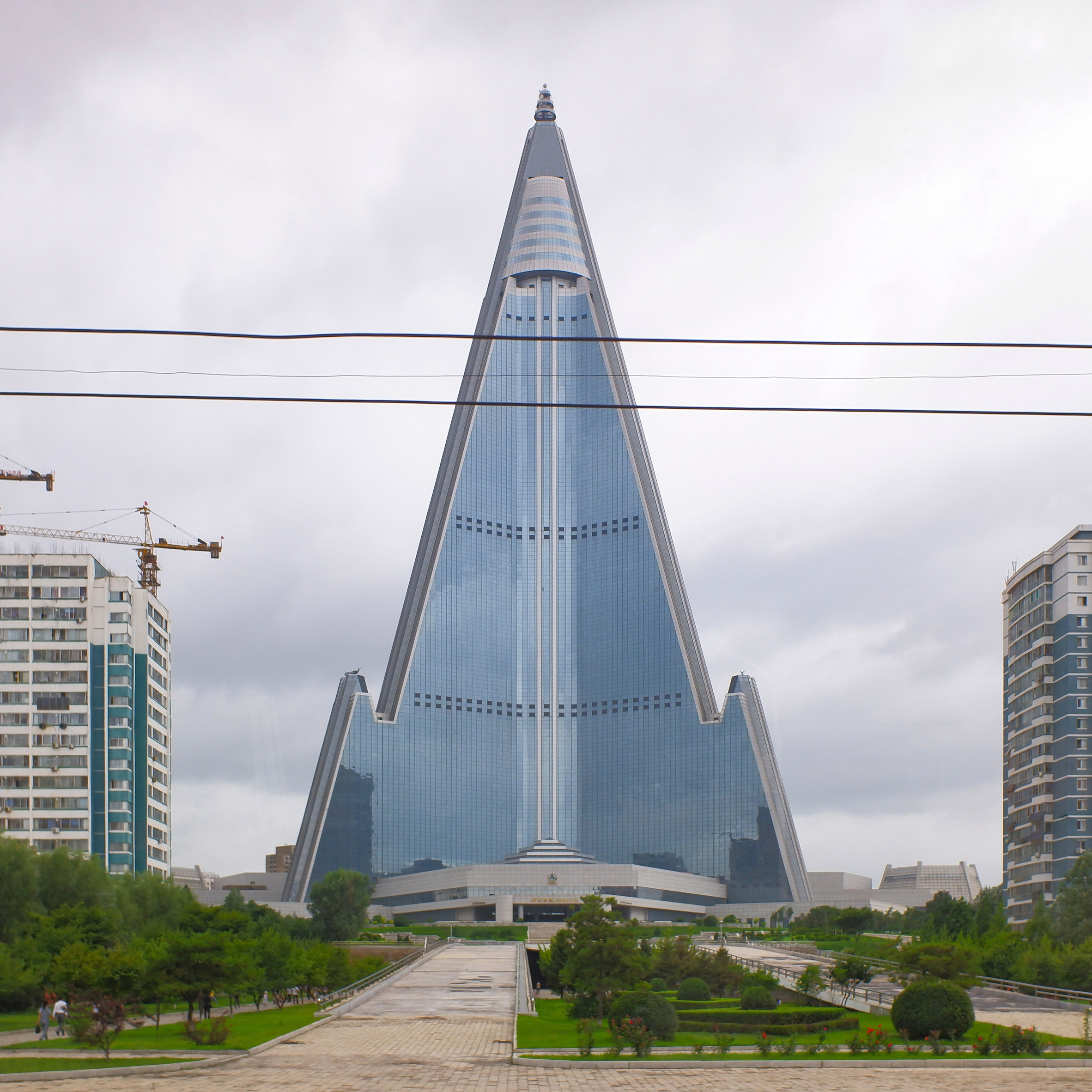 Six famous buildings with infamous delays