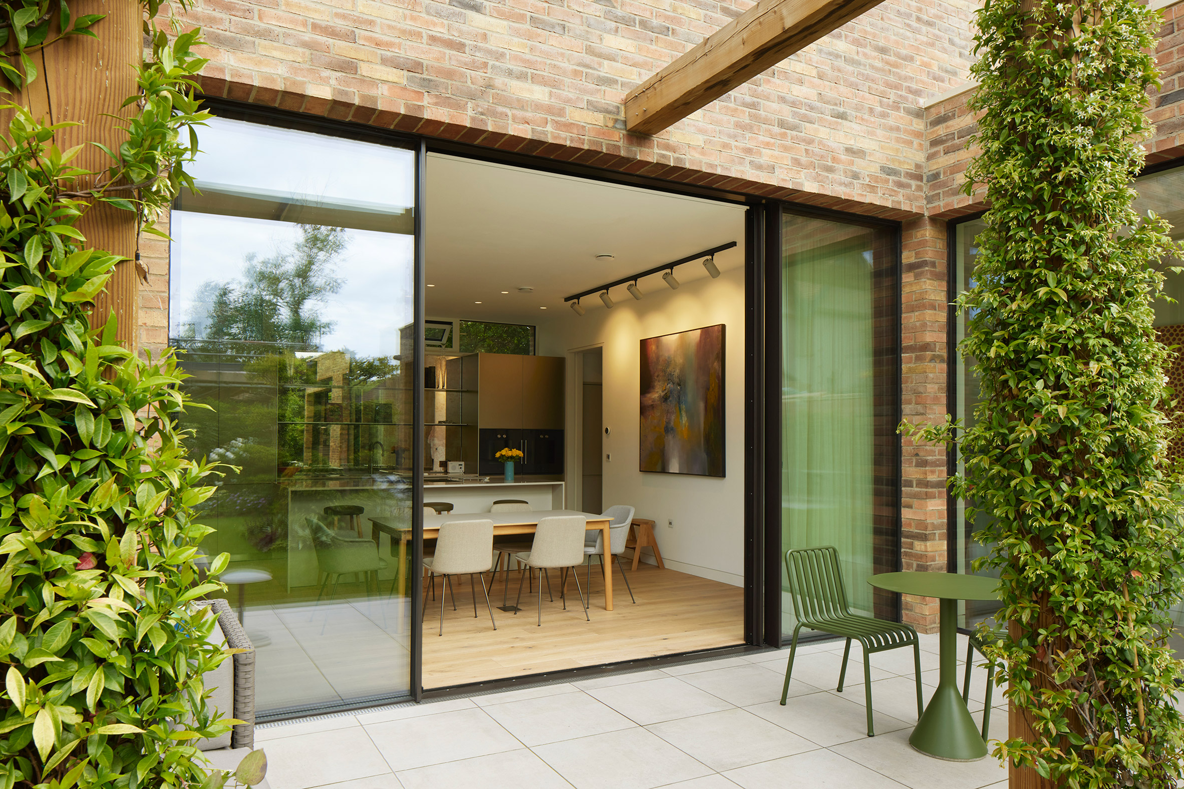 Exterior view of Newcastle home by Musson Brown Architects and Miltiadou Cook Mitzman