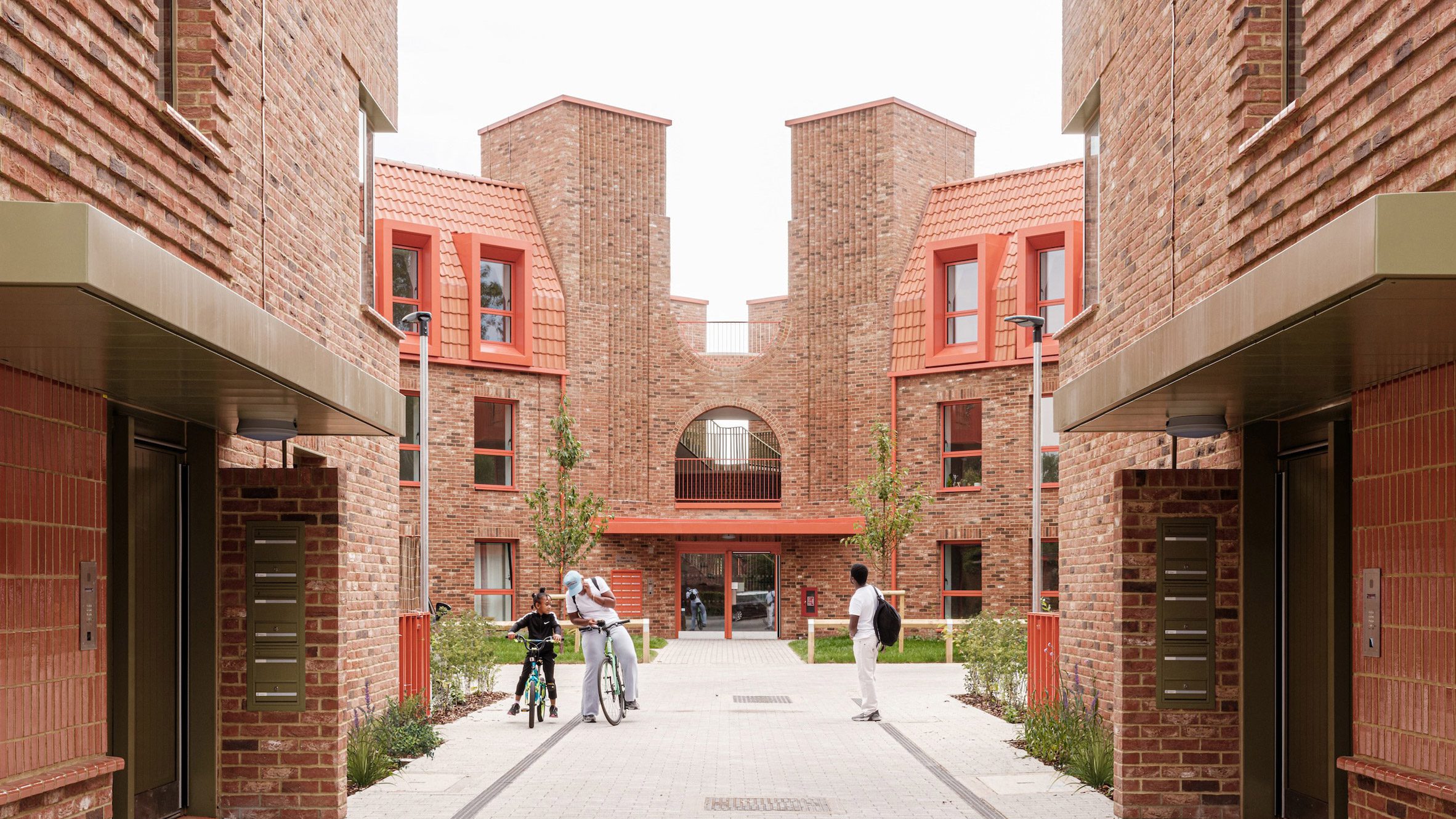 Arts and Crafts social housing in London