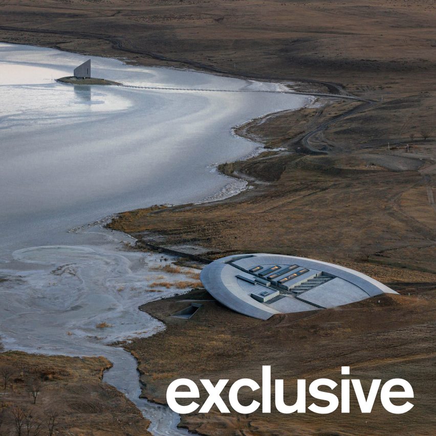 Büro Ziyu Zhuang creates UFO-shaped gallery in grassland in Inner Mongolia