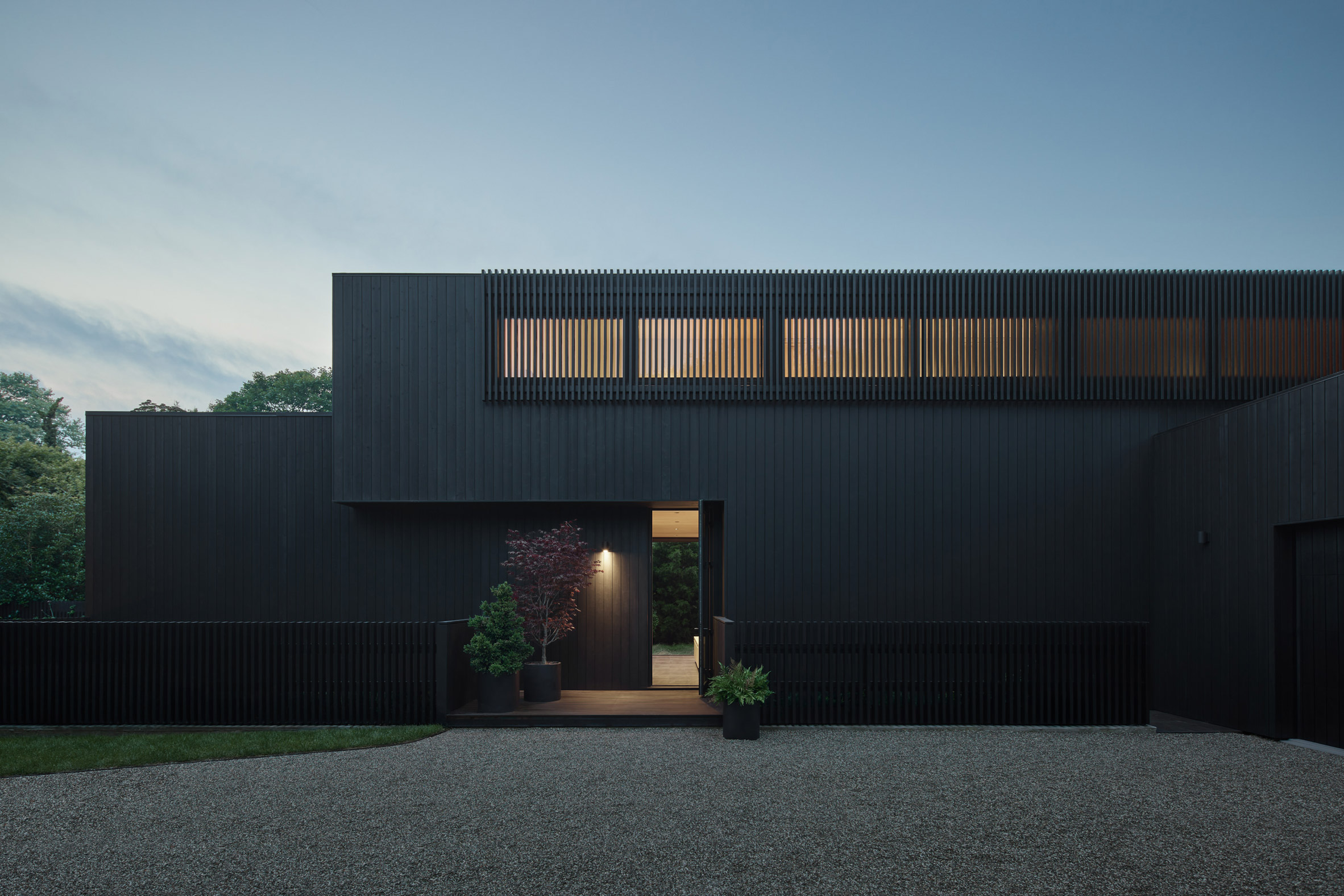 House in Amagansett by Khanna Schultz