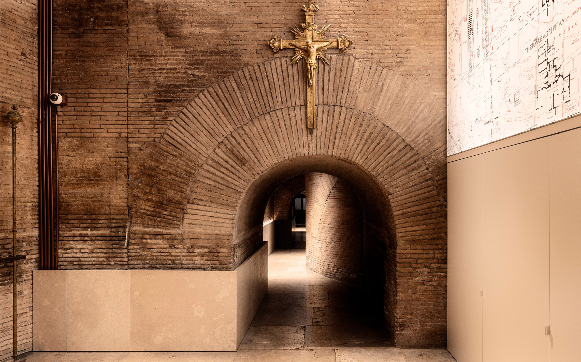 Intervention at the ancient Pantheon in Rome
