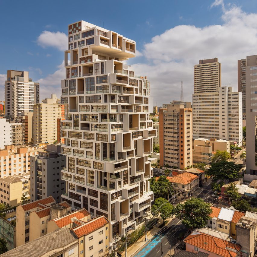 FGMF Arquitetos completes pixelated skyscraper in Brazil