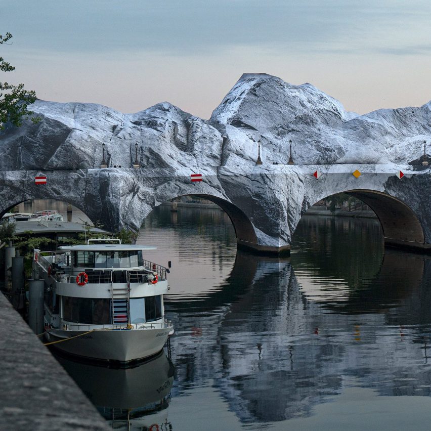 Wind damage delays opening of JR’s Pont Neuf inflatable in Paris