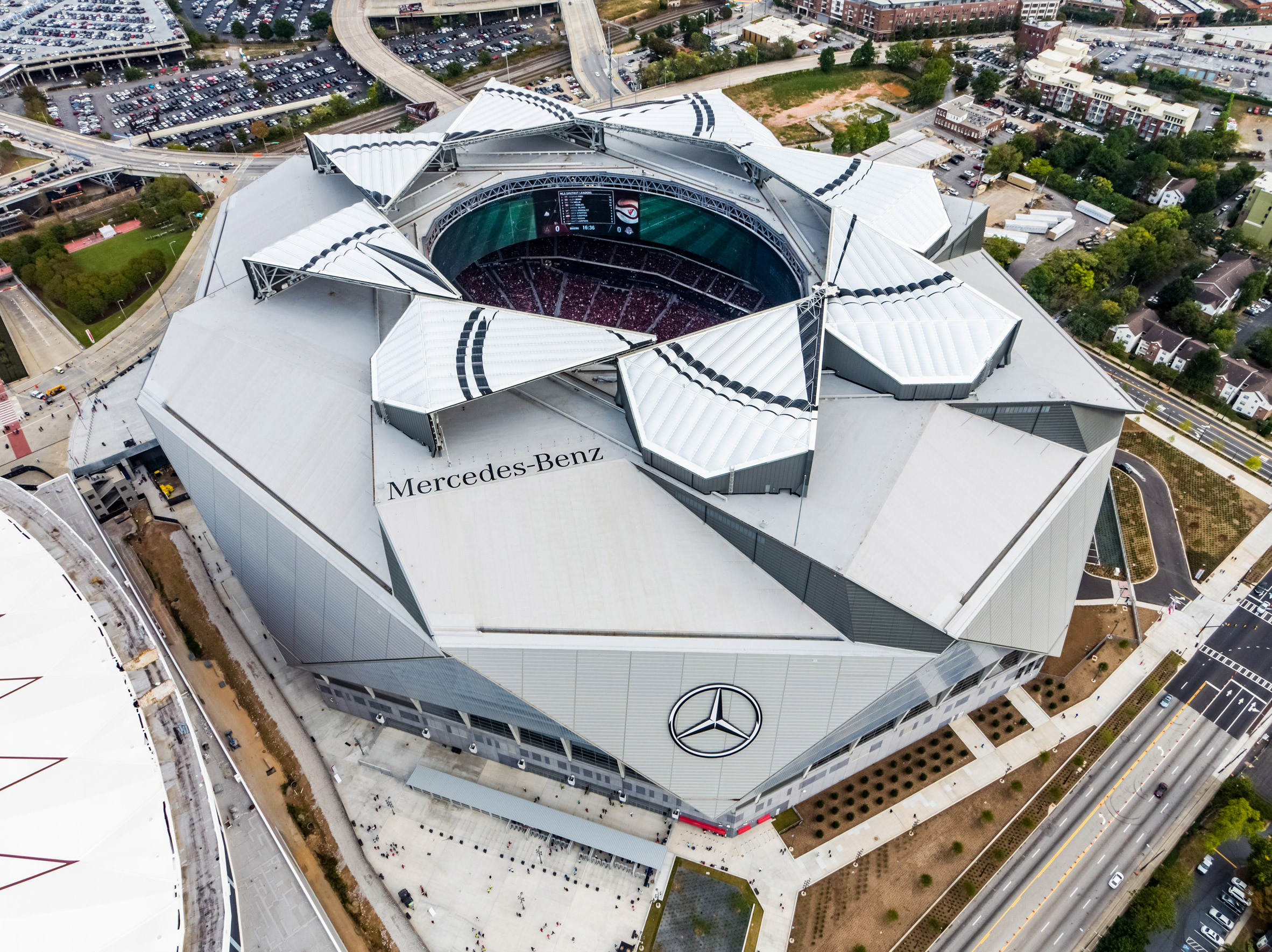 Mercedes-Benz Stadium by HOK